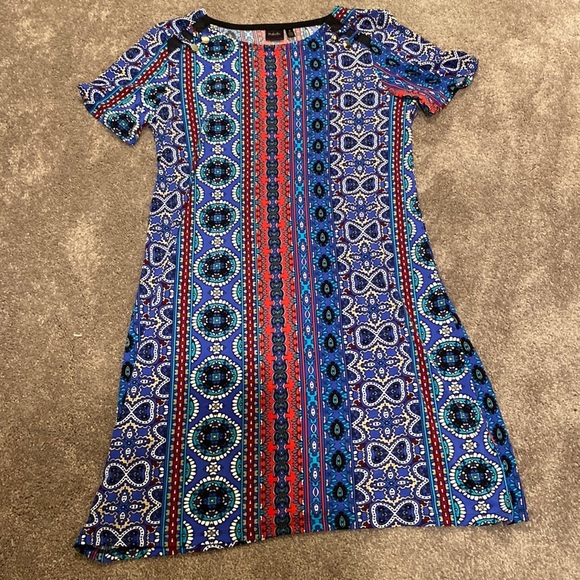 NWT Rafaella Boho Tribal Print Short Sleeve Shift Dress SIZE M - Picture 1 of 6